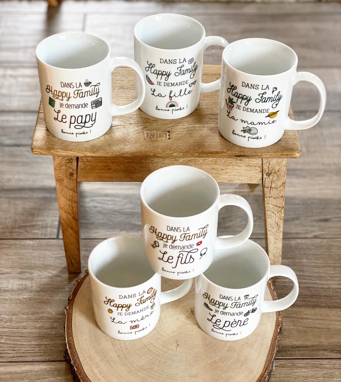 happyfamily_mugs